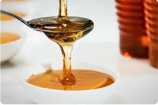 تصویر 3 از قیمت خرید عمده عسل دشت هانیوا + سودبالا